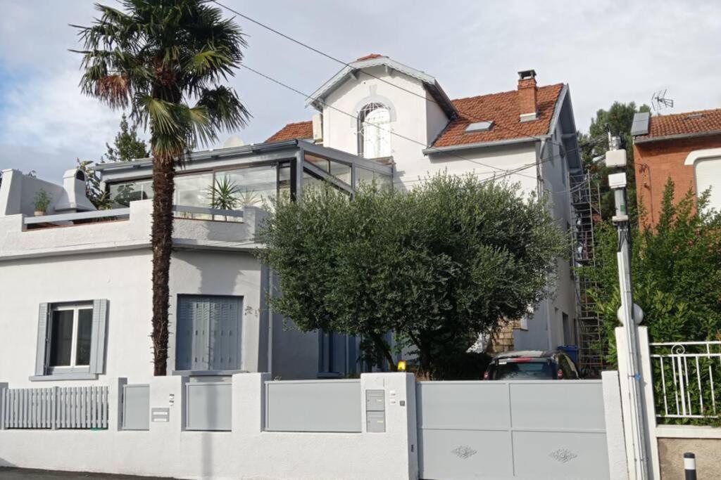 Appart Independant, 1 Lit Deux Personnes Et 1 Appoint Piscine Jardin Direct Gare Aeroport Et Jardin Toulouse Luaran gambar