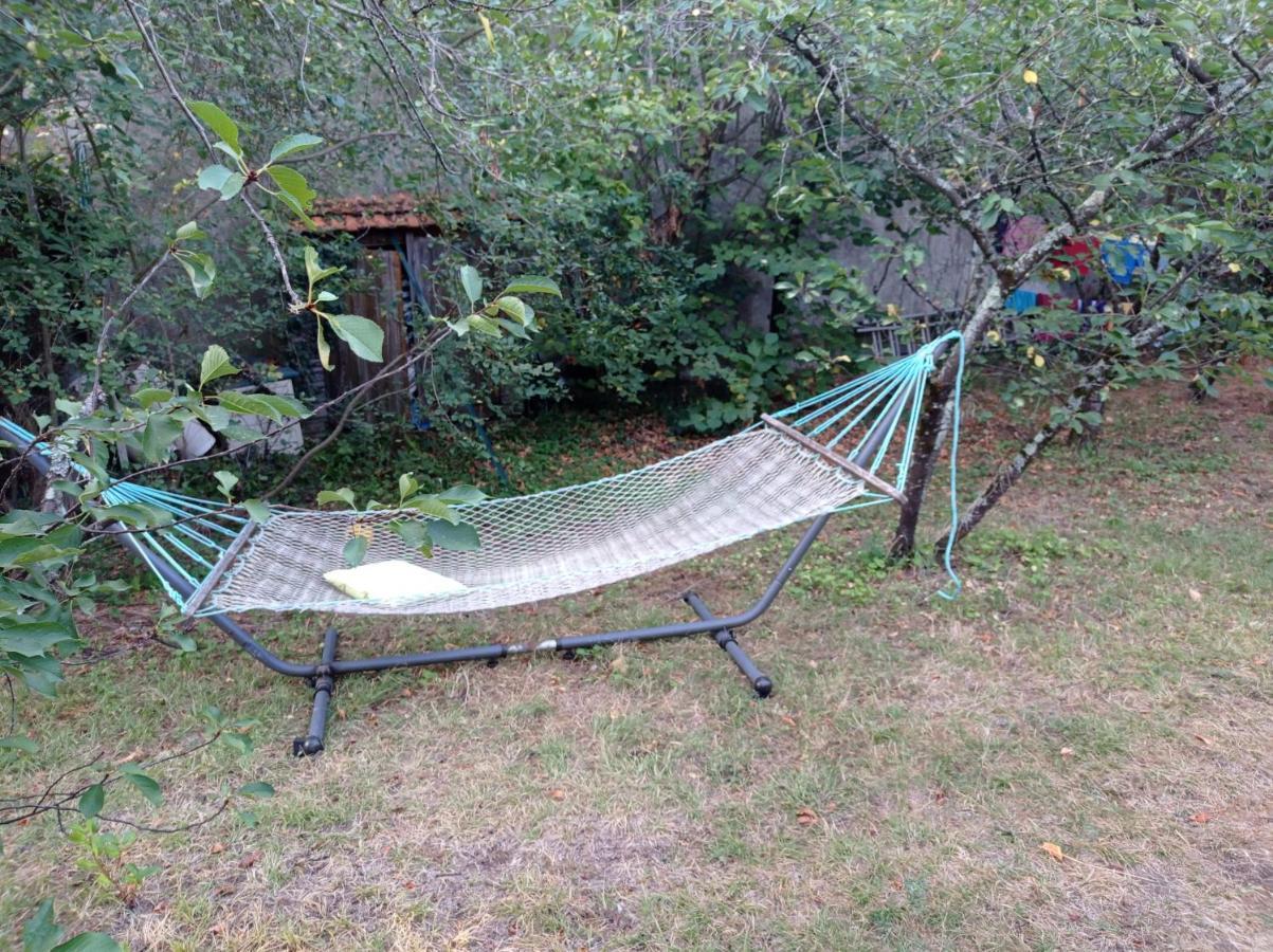 Appart Independant, 1 Lit Deux Personnes Et 1 Appoint Piscine Jardin Direct Gare Aeroport Et Jardin Toulouse Luaran gambar