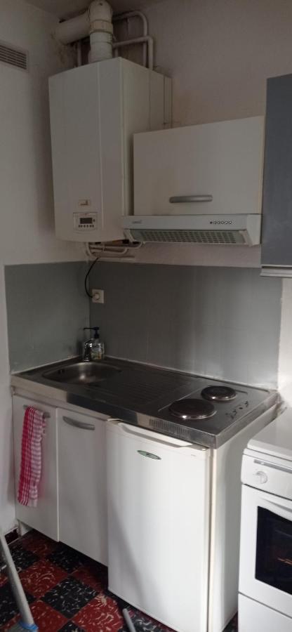 Appart Independant, 1 Lit Deux Personnes Et 1 Appoint Piscine Jardin Direct Gare Aeroport Et Jardin Toulouse Luaran gambar